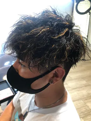 ショート パーマ メンズ パーマ/ハイトーン スパイキー/神田正紀のヘアスタイル