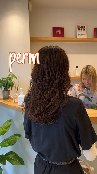 ロング パーマ CYAN.栄店所属・パーマ/髪質改善 【榎本千夏】のヘアスタイル