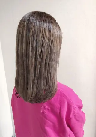 ミディアム カラー ケアブリーチ /髪質 改善/古橋圭史郎のヘアスタイル