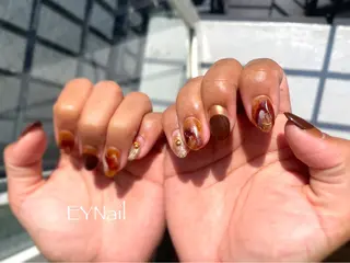 ネイル EYNail所属・EYNail Eriのネイルデザイン