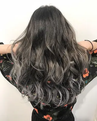 ロング カラー grow恵比寿【グロウ】髪質改善/ハイライト/ブリーチ/レイヤーカット所属・奥野 貴史　代表　レイヤーのヘアスタイル