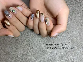 ネイル LAVISH nail salonのネイルデザイン