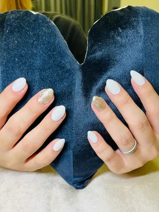 ネイル ECLAT エクラ所属・寺山 千鶴のネイルデザイン