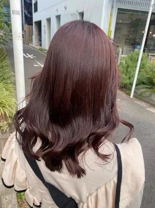 ロング diar／Saori 透明感カラー🤍のヘアスタイル