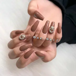 ネイル ノブ.ネイルサロン所属・ノブ ネイルのネイルデザイン