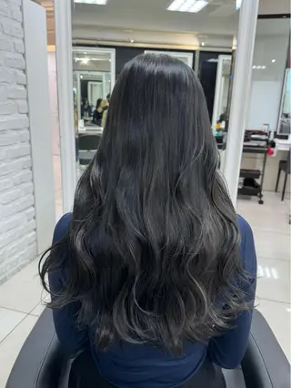 ロング カラー 【予防美容特化】 kasumi🌷🌷のヘアスタイル