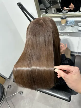 ロング カラー 髪質改善専門店 Adele 青山所属・白髪ぼかし/レイヤー 青山/ヒロキのヘアスタイル