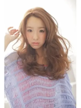 マツエク・マツパ 二度見される艶髪職人 /美髪矯正のプロ木崎のヘアスタイル