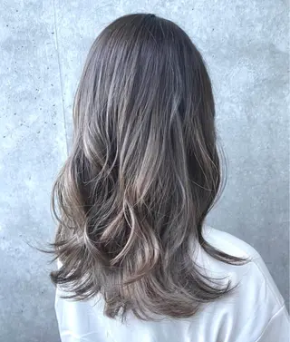 セミロング 愛されヘア♪ 大森春奈のヘアスタイル