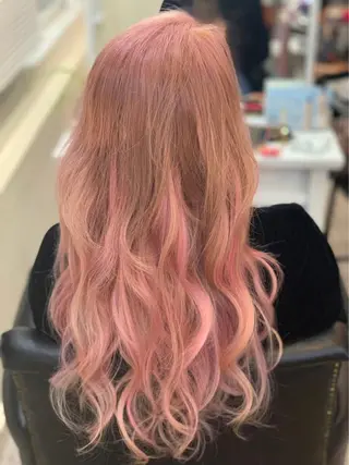 カラー 戸川 紗良のヘアスタイル