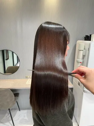 ロング RAF Sakuraのヘアスタイル