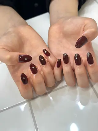ネイル Elegancia. Hiromiのネイルデザイン