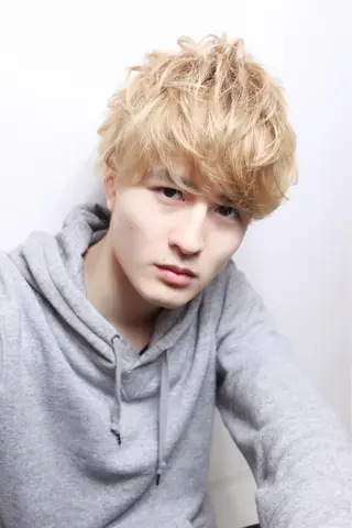 ショート hair&face ROOST所属・寺坂 正人のヘアスタイル