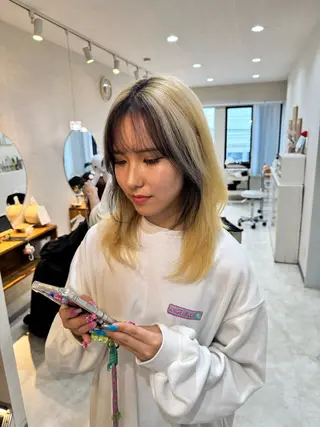 ミディアム カラー コイデ リュウセイのヘアスタイル