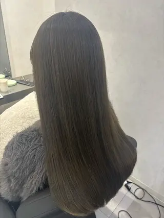 ロング カラー 韓国透明感🇰🇷 SAKURAのヘアスタイル