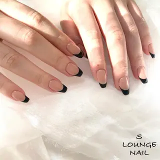 ネイル S LOUNGE NAIL所属・パーツたくさん🍓 SUMIのネイルデザイン