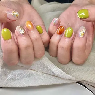 ネイル 黒葛原 めぐみのネイルデザイン