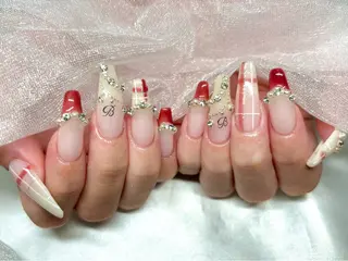 ネイル Roi〈ロワ〉 Akariのネイルデザイン