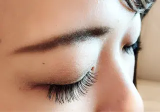 マツエク・マツパ satoko yoshida所属・Yoshida Satokoのマツエク・マツパデザイン