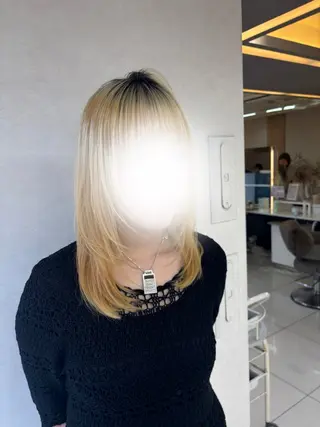 ミディアム Iris by artina 武蔵小杉店【イリス バイ アルティナ】所属・🎼レイヤー/顔周り カット/nene♬のヘアスタイル