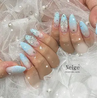 ネイル Neige所属・Neige 𓂃 aiのネイルデザイン