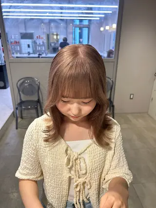 カラー 透明感ベージュ🤎 ナチュラルレイヤーのヘアスタイル