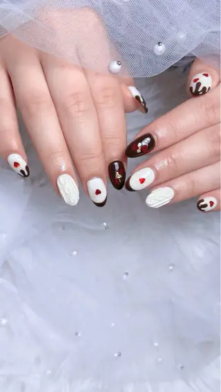 ネイル 𝑬𝑹𝑰𝑲𝑨 𓂃🎀𓈒𓏸のネイルデザイン