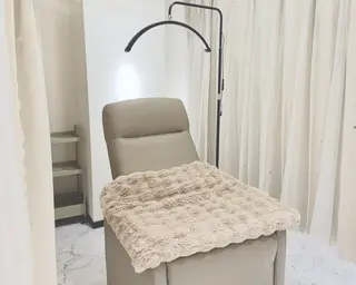 MiLua 🌙✨のマツエク・マツパデザイン