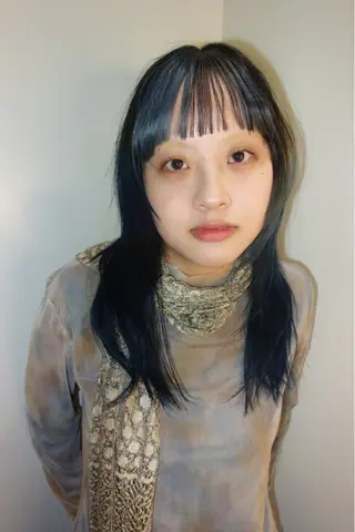 セミロング HEIMER ミカド　サトル△のヘアスタイル