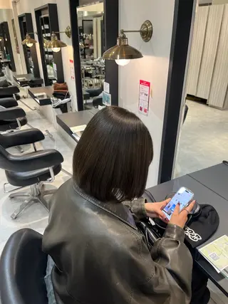 カラー CLAUDEmonet AVEDA渋谷ヒカリエ店所属・平野 ゆらのヘアスタイル