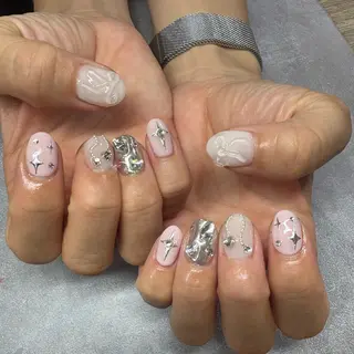 ネイル アンリッシュ新宿店 kousakaのネイルデザイン