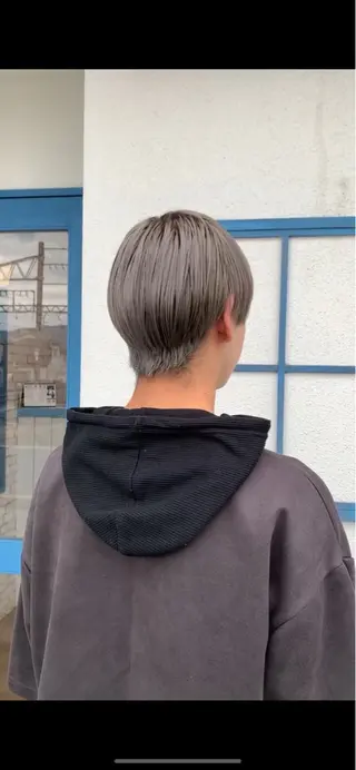 カラー メンズ あきお / ハイトーンの達人のヘアスタイル