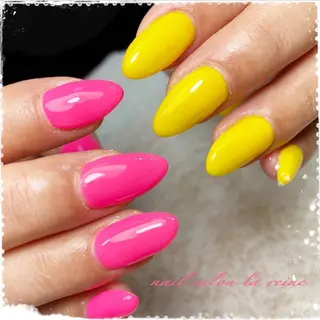 ネイル nail salon  la reine所属・nail salon la reineのネイルデザイン