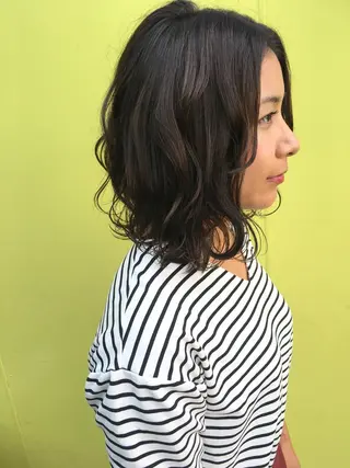 ショート カラー ディレクター ノナカのヘアスタイル