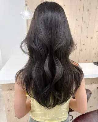 セミロング カラー 新宿/韓国ヘア/ 髪質改善ストレートのヘアスタイル