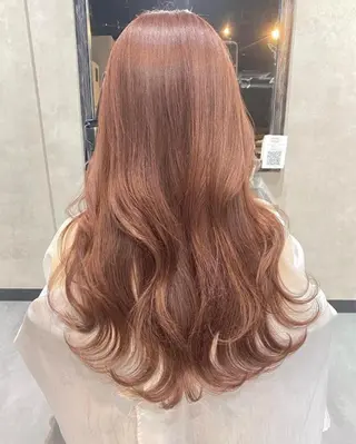 ロング カラー B E C H I C O〔べち子〕のヘアスタイル