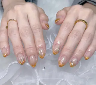 ネイル Rainrain💧 パーツ豊富、やり放題のネイルデザイン