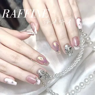 ネイル RAFFINE 月🦋🩵のネイルデザイン