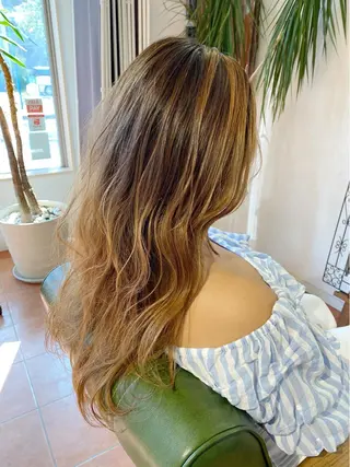 ロング カラー 石井 佑樹のヘアスタイル