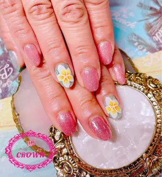 ネイル CROWN プライベートサロンのネイルデザイン