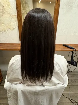 セミロング カラー 島田 つかさのヘアスタイル