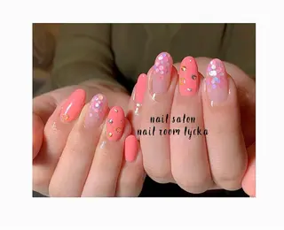 ネイル ﾈｲﾙﾙｰﾑﾘｯｶ 𝐦𝐚𝐲𝐮のネイルデザイン