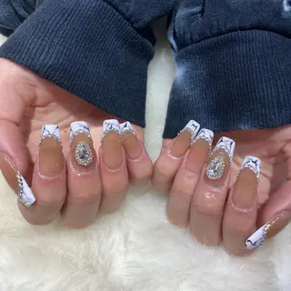 ネイル Amber21.所属・Nagahama Akariのネイルデザイン