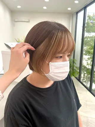ショート カラー suehiro yunaのヘアスタイル