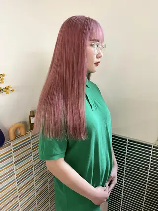 ロング カラー 🩷ハイトーン透明感 レイヤー🩷ユリカのヘアスタイル