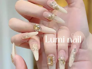 ネイル 神崎 理沙のネイルデザイン