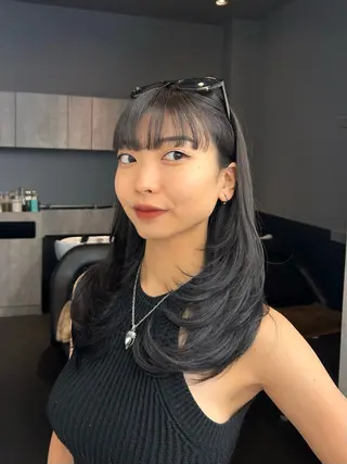 セミロング 大人レイヤー/艶美髪 🇺🇸TOMONAのヘアスタイル