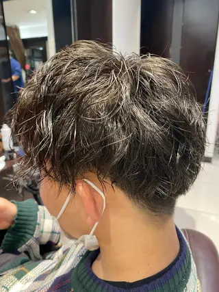 ショート パーマ メンズ 酸スト/フェザー パーマ/三谷海斗のヘアスタイル