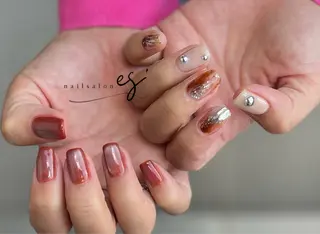 ネイル nailsalon esのネイルデザイン