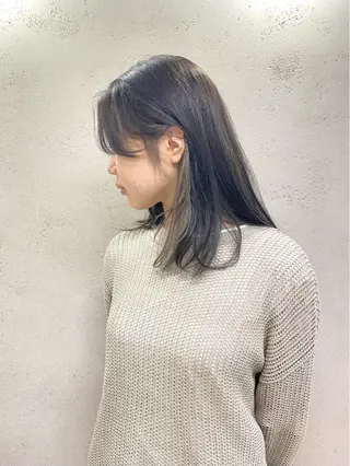セミロング カラー 大人垢抜け ダブルカラー【上野】のヘアスタイル